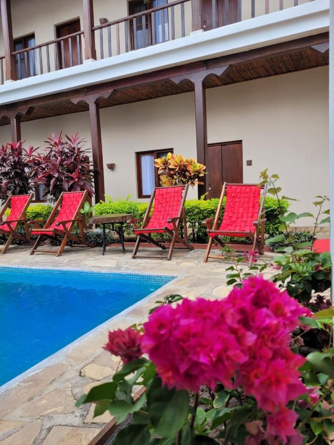 Hotel Con Corazon Гранада Екстериор снимка